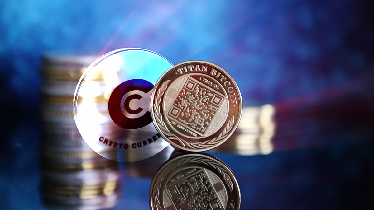 Standard Chartered Delivers Bold Insights on Crypto Market