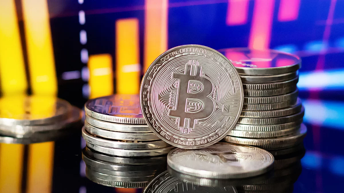 Spot Bitcoin ETFs Surge as Capital Flows Back into the Market