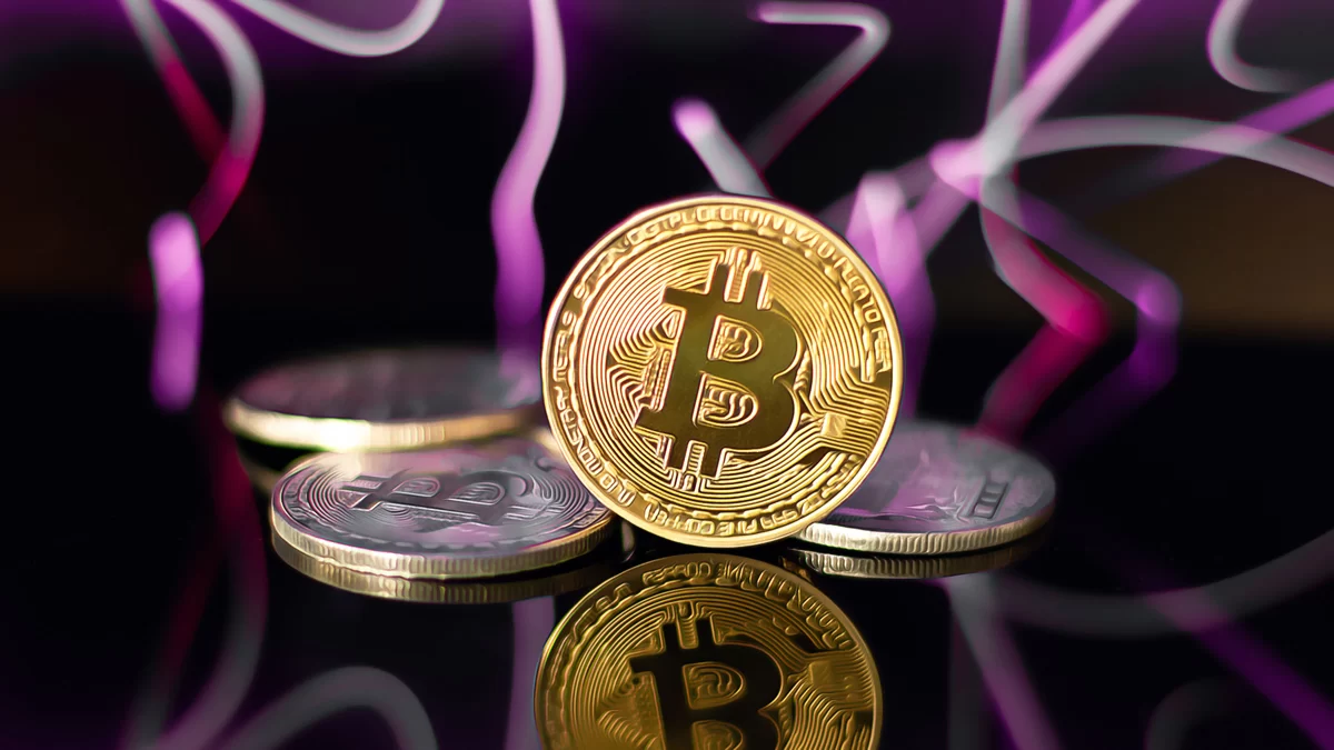 Bitcoin Faces Significant Challenges as Market Dynamics Shift